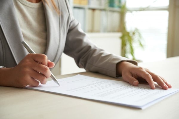 Obligaciones y Contratos